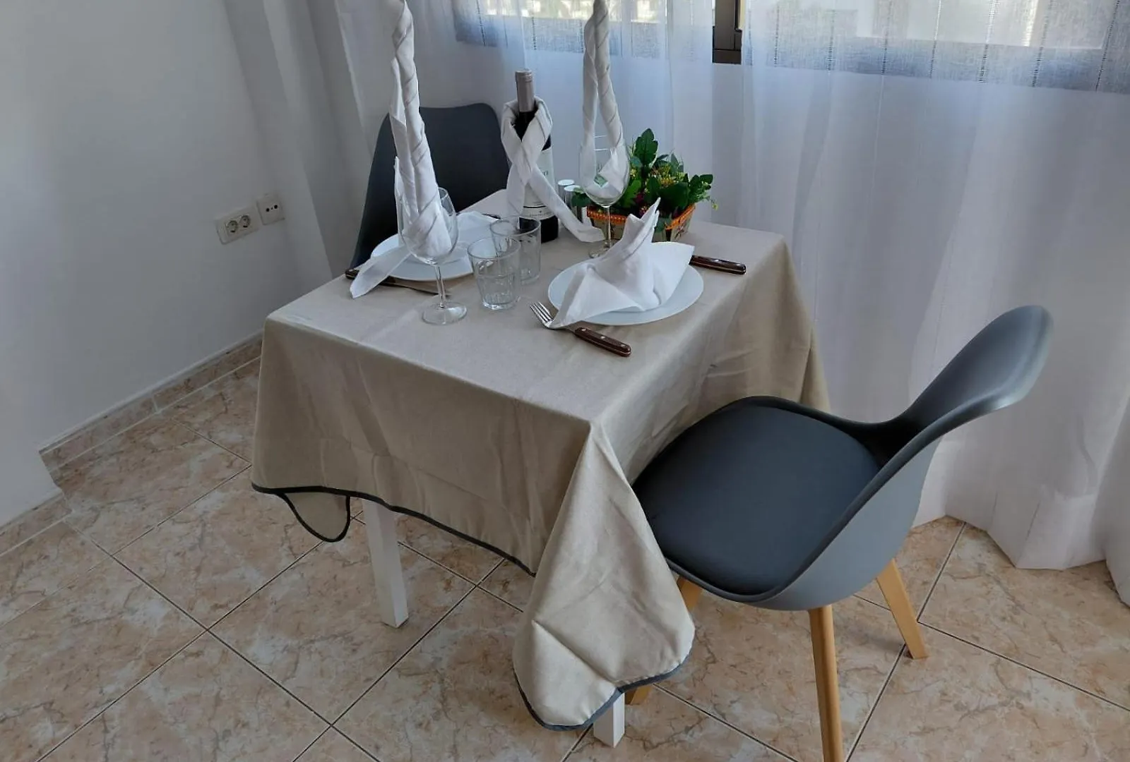 Los Cristianos Beach 2 ספרד
